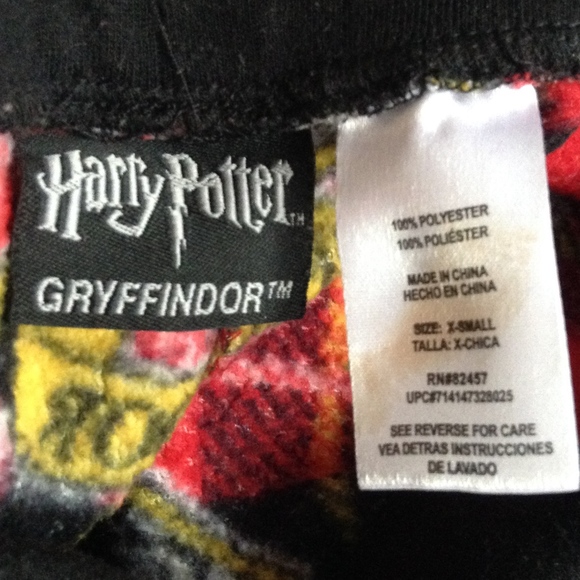 Harry Potter Gryffindor Pajama Pants - Picture 5 of 6